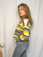 Afbeelding in Gallery-weergave laden, Cropped Striped Sweater
