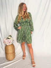 Afbeelding in Gallery-weergave laden, Milou Dress - green
