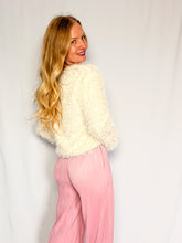 Afbeelding in Gallery-weergave laden, Fluffy Sweater - ivory
