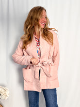 Afbeelding in Gallery-weergave laden, Kimono Style Vest - blush pink

