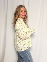 Afbeelding in Gallery-weergave laden, Blossom Breeze Cotton Blouse
