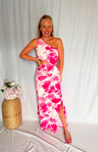 Afbeelding in Gallery-weergave laden, Summer Cut Out Maxi Dress - fuchsia
