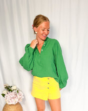 Afbeelding in Gallery-weergave laden, Puff Sleeve Tetra Blouse - green
