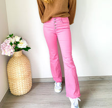 Afbeelding in Gallery-weergave laden, Funky Flare Jeans - pink
