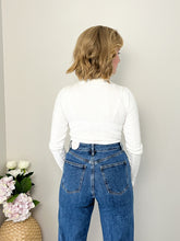 Afbeelding in Gallery-weergave laden, Anouck Turtleneck Sweater - white
