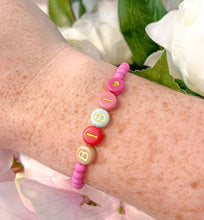 Afbeelding in Gallery-weergave laden, Personalised Name Bracelet - round beads
