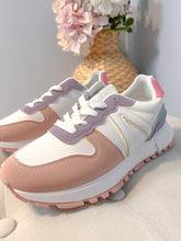 Afbeelding in Gallery-weergave laden, Trendy Pastel Sneakers
